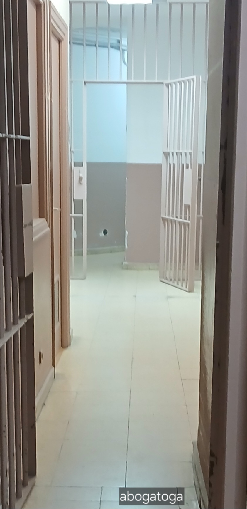 Pasillo penitenciario